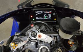 YAMAHA YZF-R1 2023 RN65J