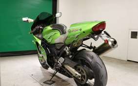 KAWASAKI ZX 1200 NINJA R 2004 ZXT20A