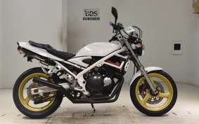 SUZUKI BANDIT 250 V Type GJ77A