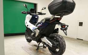 HONDA X-ADV 750 2026 RH21