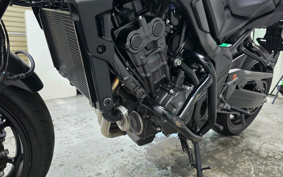 HONDA CB650R 2023 RH03