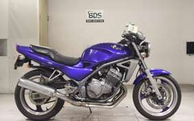 KAWASAKI BALIUS 250 2018 ZR250A
