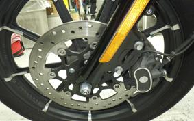 HARLEY XL883N 2015
