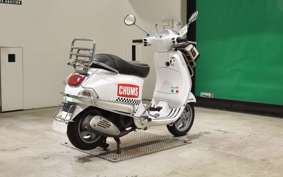 VESPA LX125