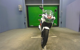 HONDA CBR125R JC50