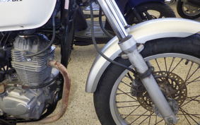 HONDA CB223S MC40