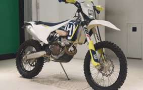 HUSQVARNA FE250