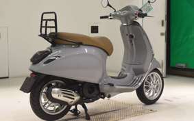 VESPA PRIMAVERA 125