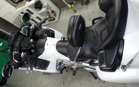 HONDA GL 1800 GOLD WING 2015 SC68