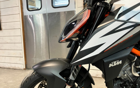 KTM 1290 SUPER DUKE R 2020 V3940