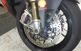 DUCATI STREETFIGHTER V4 S 2024