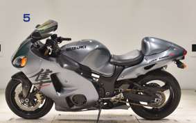 SUZUKI GSX-1300R HAYABUSA 2002