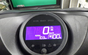HONDA EM1 e: 2013 EF16