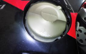 HONDA CBR600F GEN 3 2002 PC35