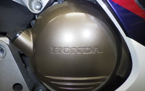 HONDA VFR800F 2019 RC79