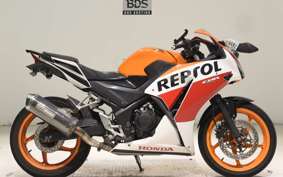 HONDA CBR250R GEN 3 2001 MC41