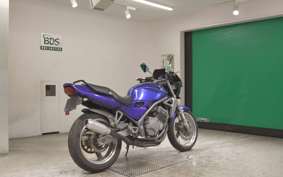KAWASAKI BALIUS 250 2006 ZR250A