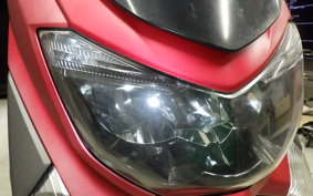 YAMAHA N-MAX 155 A 2014 SG50J