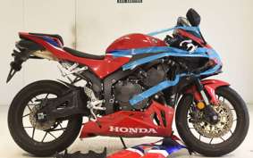 HONDA CBR600RR 2024 PC40