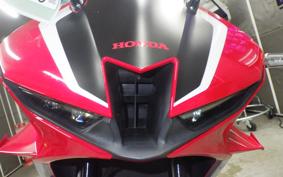 HONDA CBR600RR 2020 PC40