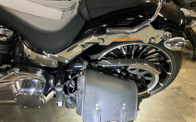 HARLEY FXBR 2023 YEZ