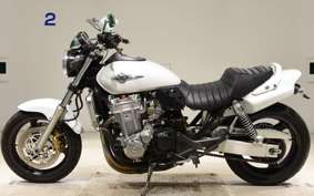 HONDA X4 LD 2001 SC38