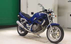 SUZUKI BANDIT 250 2004 GJ74A