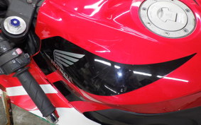HONDA CBR600RR GEN 3 2008 PC40