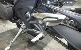 TRIUMPH STREET TRIPLE 85 2015