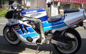 SUZUKI GSX-R400R 1993 GK76A