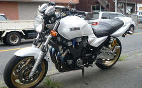 YAMAHA XJR1300 2001 RP03J