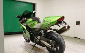 KAWASAKI ZX 1200 NINJA R 2004 ZXT20A