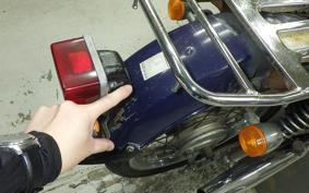 HONDA CD250U MA02