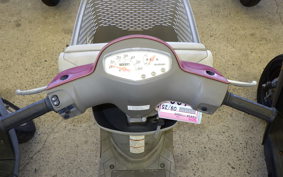 SUZUKI LET's 4 Basket CA43A