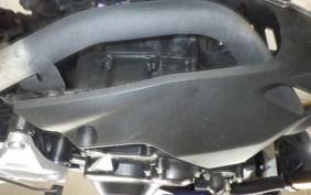HONDA CB250RA 2000 MC52