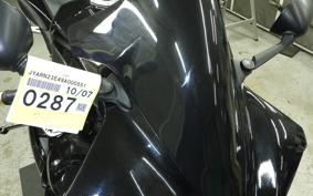 YAMAHA YZF-R1 2013