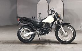 YAMAHA TW225 DG09J