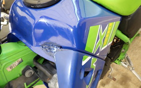 KAWASAKI KMX200 MX200A