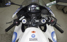HONDA CBR600RR GEN 3 2008 PC40