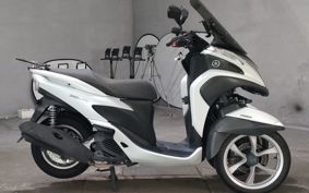 YAMAHA TRICITY 125 SE82J