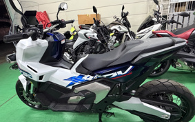 SUZUKI DL650 ( V-Strom 650 ) 2025 C733M