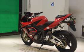 HONDA CBR600RR 2003 PC37