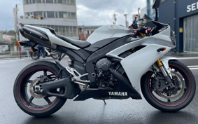 YAMAHA YZF-R1 2010 RN20