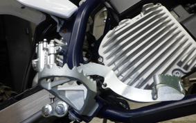 HUSQVARNA EE-5 2012