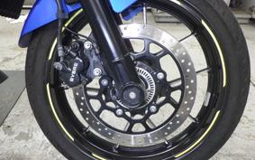 SUZUKI GIXXER 250