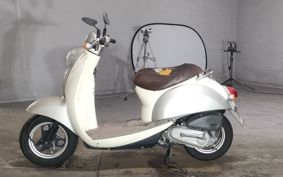 HONDA CREA SCOOPY AF55