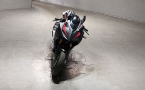 HONDA CBR250RR MC51