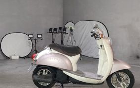 HONDA CREA SCOOPY AF55