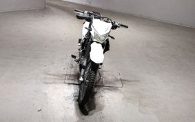 KAWASAKI KLX125 LX125C