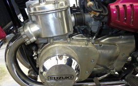 SUZUKI GT750 GT750